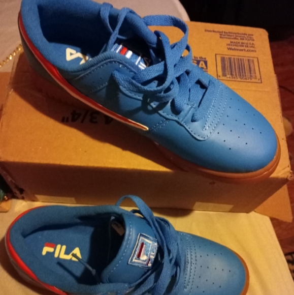 Fila - Picture 4 of 4